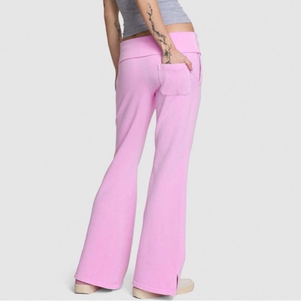 PINK - Ivy Fleece Flare Sweatpants